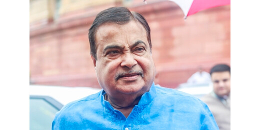 केंद्रीय मंत्री नितिन गडकरी के आवास को बम से उड़ाने की धमकी, सुरक्षा बढ़ाई गई